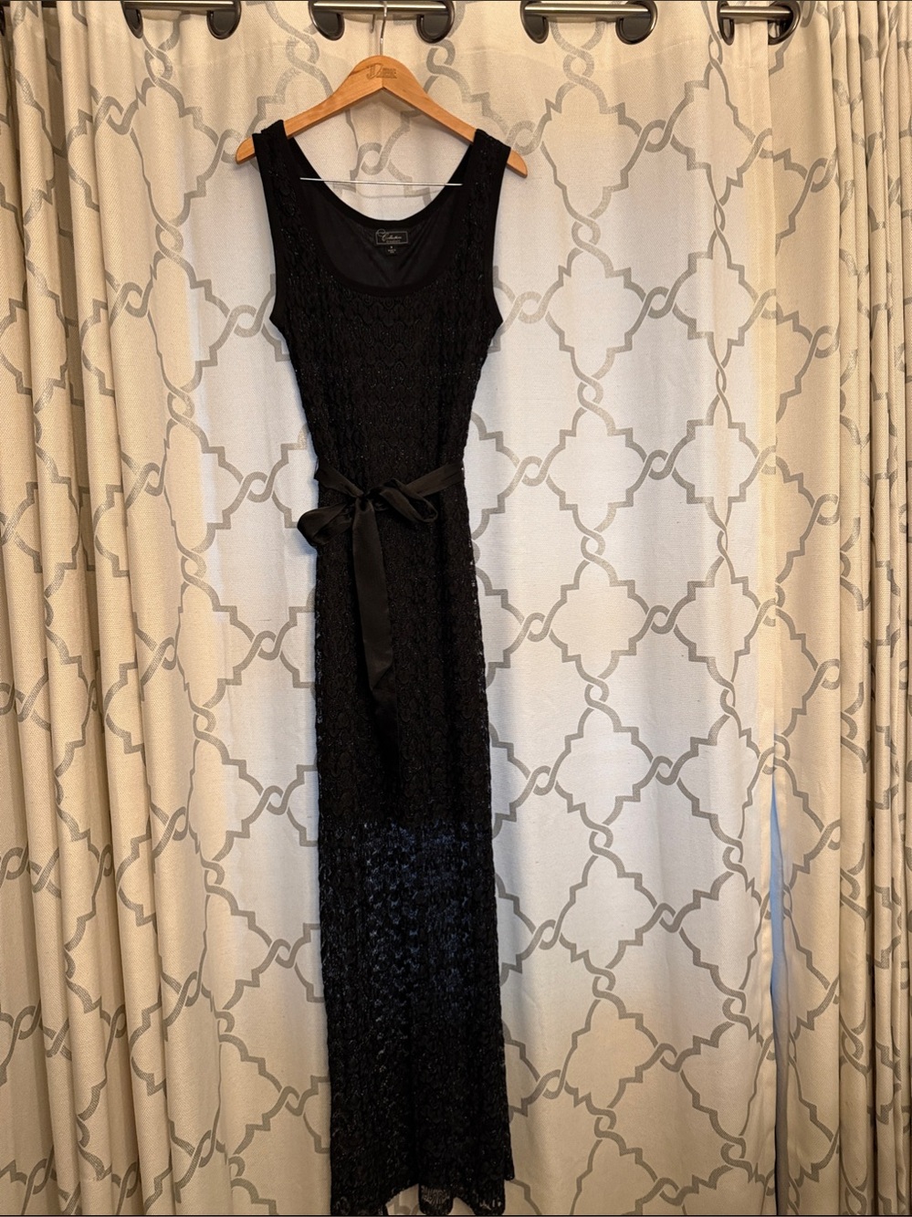 dressbarn Black Sleeveless Lace Maxi Dress with Satin Waist Tie